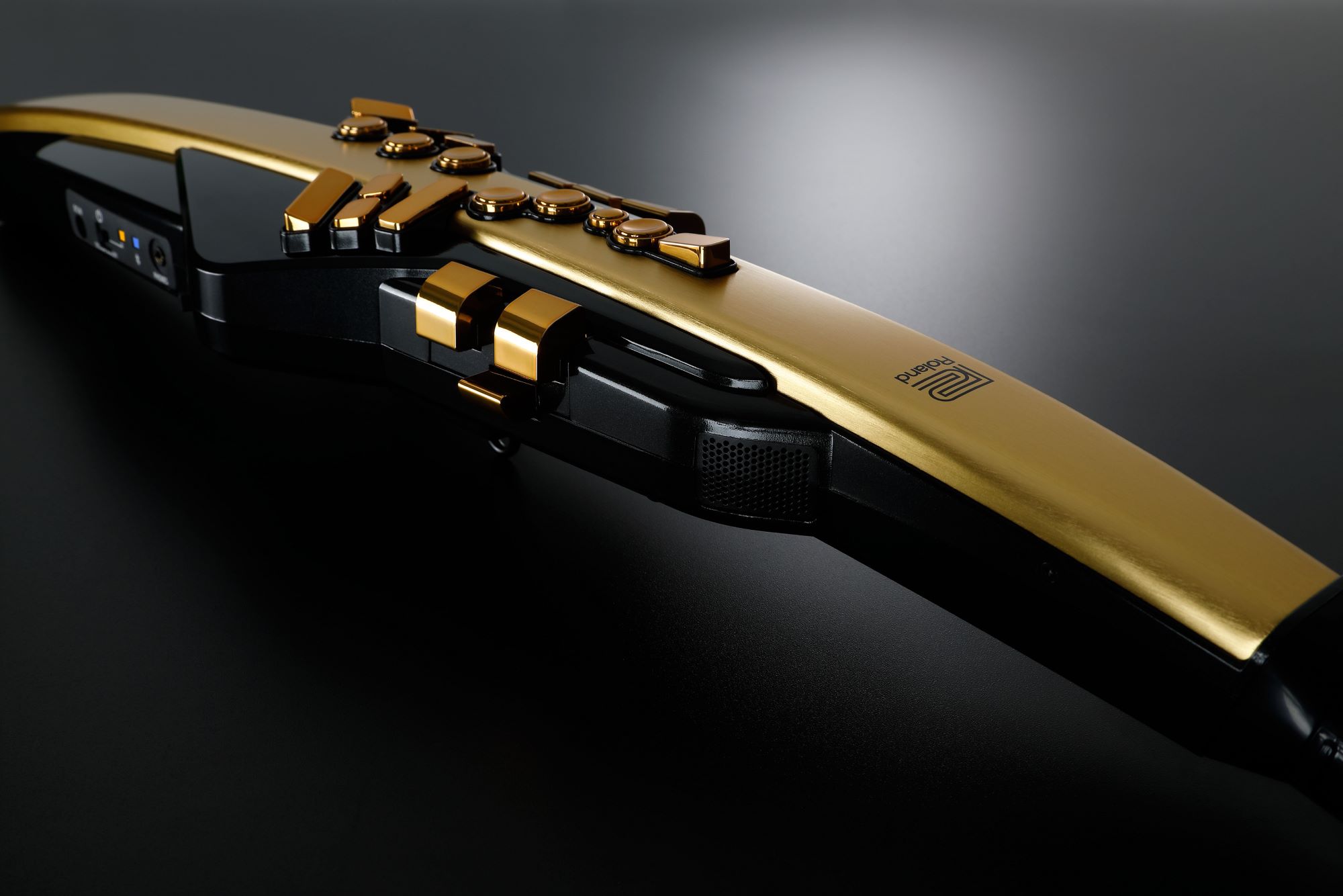 AE-30A Aerophone Pro Gold Limited Edition